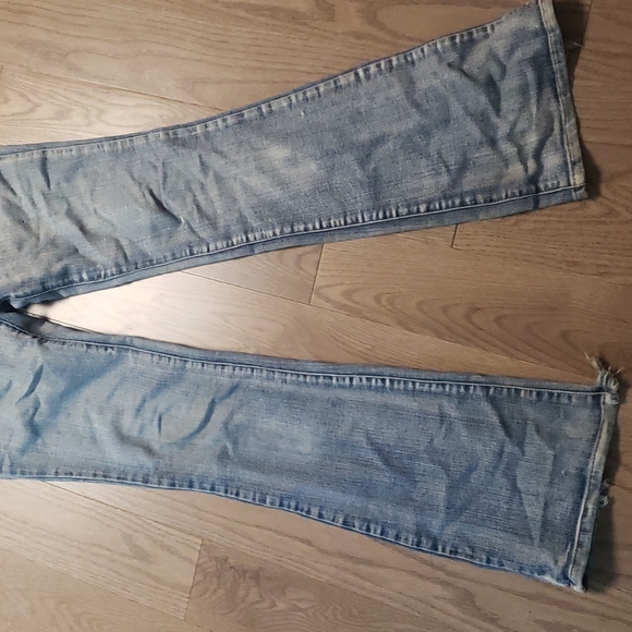 Jeans - Picture 2 of 3